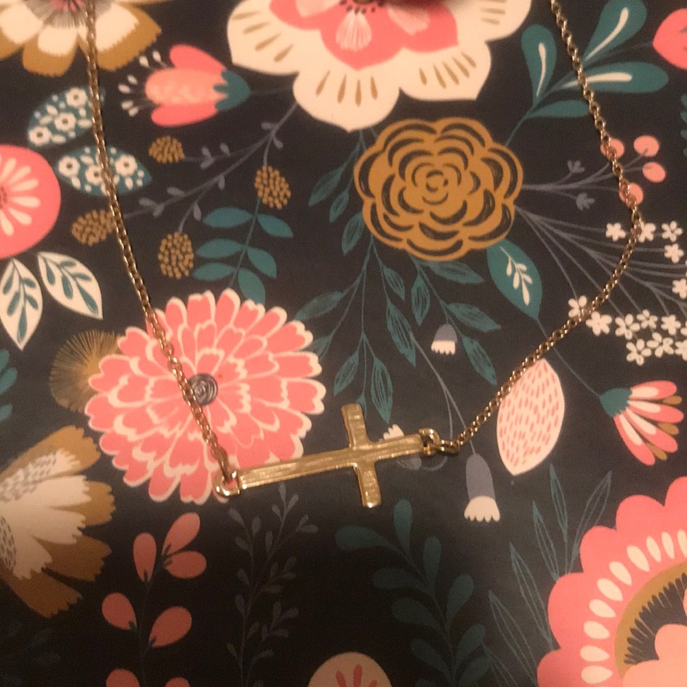 Gold cross chain